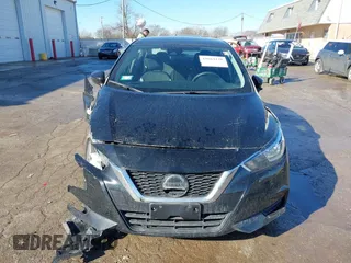 2021 Nissan Versa SV with VIN 3N1CN8EV7ML853525, listed as a IAAI auction lot 41664138 with 67,707 mi miles. Bid and sale history available at carsss.com. Image 12.