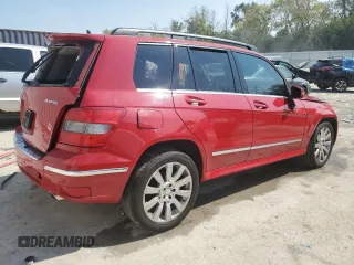 2011 Mercedes-Benz GLK 350 with VIN WDCGG8HB3BF627347, listed as a Copart auction lot 70970784 with 177,000 mi miles and Non Repairable. Bid and sale history available at DreamBid. Image 3.