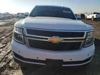 2018 Chevrolet Suburban LS with VIN 1GNSCGKC0JR272245, listed as a Copart auction lot 47000635 with 136,353 mi miles and Salvage title. Bid and sale history available at DreamBid. Image 5.