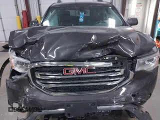 2019 GMC Acadia SLT z VIN 1GKKNULS7KZ157722, wystawiony jako IAAI lot #42057189 z przebiegiem 78 697 mil mil oraz . Historia ofert i sprzedaży dostępna na DreamBid. Obrazek 12.