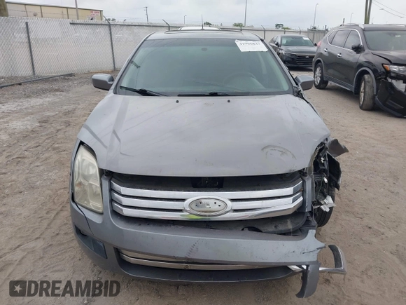 2007 Ford Fusion SE with VIN 3FAHP07197R208598, listed as a IAAI auction lot 41966837 with 999,999 mi miles. Bid and sale history available at carsss.com. Image 13.
