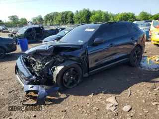 2019 Jaguar F-Pace 25t Premium with VIN SADCJ2FX0KA601596, listed as a Copart auction lot 61056715 with Not provided miles and Salvage title. Bid and sale history available at DreamBid. Image 1.