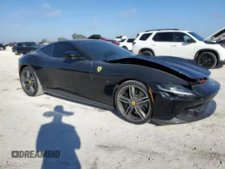 2022 Ferrari Roma z VIN ZFF98RNA5N0269013, wystawiony jako Copart lot #44682265 z przebiegiem 4360 mil mil oraz Nie do naprawy. Historia ofert i sprzedaży dostępna na DreamBid. Obrazek 4.