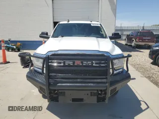 2020 Ram 2500 Tradesman with VIN 3C6UR5CL3LG285715, listed as a Copart auction lot 57693545 with 179,986 mi miles and Clean title. Bid and sale history available at DreamBid. Image 5.