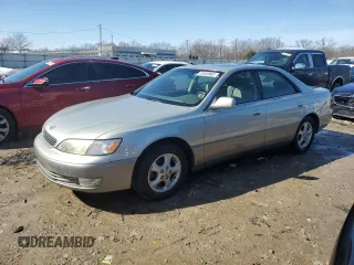 1999 Lexus ES 300 Luxury Sport Sdn with VIN JT8BF28G8X5054288, listed as a Copart auction lot 45493965 with 172,979 mi miles and Salvage Title. Bid and sale history available at carsss.com. Image 1.