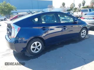 2015 Toyota Prius Four with VIN JTDKN3DU1F0449298, listed as a IAAI auction lot 41675916 with 92,310 mi miles. Bid and sale history available at carsss.com. Image 4.