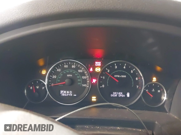 2008 Jeep Commander Sport with VIN 1J8HG48N98C127998, listed as a IAAI auction lot 41616502 with 186,249 mi miles and . Bid and sale history available at DreamBid. Image 7.