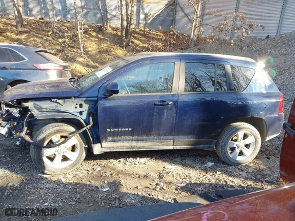 2016 Jeep Compass High Altitude Edition with VIN 1C4NJDEB1GD663181, listed as a IAAI auction lot 41757428 with 67,706 mi miles. Bid and sale history available at carsss.com. Image 14.