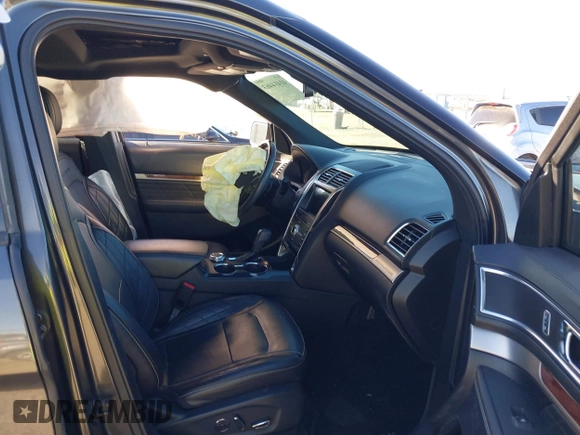 2018 Ford Explorer Platinum with VIN 1FM5K8HTXJGB79861, listed as a IAAI auction lot 41414463 with 76,146 mi miles. Bid and sale history available at carsss.com. Image 5.