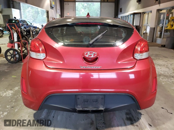 2015 Hyundai Veloster with VIN KMHTC6AD1FU228644, listed as a Copart auction lot 70176233 with 117,359 mi miles. Bid and sale history available at carsss.com. Image 6.