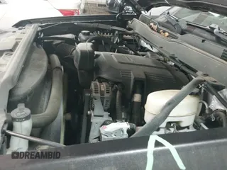 2015 Chevrolet Silverado 2500HD LTZ with VIN 1GC1KWEG0FF553812, listed as a IAAI auction lot 42583300 with 156,866 mi miles and . Bid and sale history available at DreamBid. Image 19.