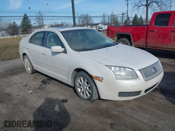 2009 Mercury Milan with VIN 3MEHM07Z29R624549, listed as a IAAI auction lot 41853508 with 322,828 mi miles. Bid and sale history available at carsss.com. Image 1.