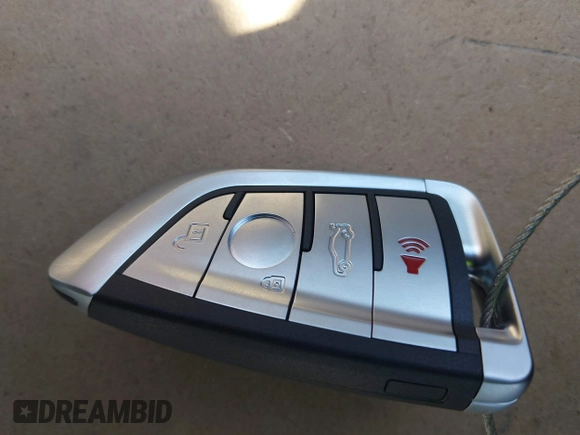 2018 Hyundai Santa Fe 2.4L with VIN 5NMZU3LB4JH054123, listed as a IAAI auction lot 42471320 with 53,464 mi miles and . Bid and sale history available at DreamBid. Image 11.