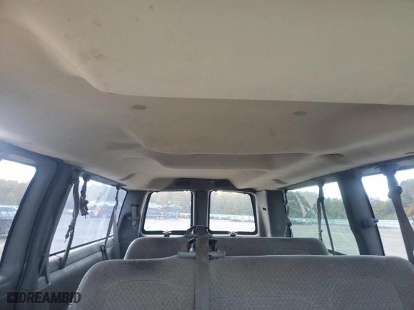 2014 Chevrolet Express Passenger 1LT with VIN 1GAZG1FA9E1179612, listed as a Copart auction lot 76159884 with 319,501 mi miles and Clean Title. Bid and sale history available at carsss.com. Image 10.