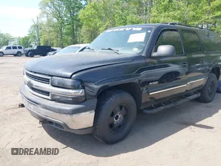 2000 Chevrolet Suburban LS with VIN 3GNEC16T9YG100679, listed as a IAAI auction lot 42142629 with 269,882 mi miles. Bid and sale history available at carsss.com. Image 2.