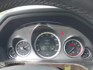 2010 Mercedes-Benz E 350 Luxury with VIN WDDHF5GB0AA105287, listed as a IAAI auction lot 42452791 with 195,377 mi miles and . Bid and sale history available at DreamBid. Image 7.