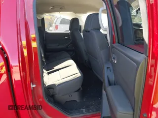 2022 Nissan Frontier Pro-4X z VIN 1N6ED1EK4NN607780, wystawiony jako IAAI lot #41887336 z przebiegiem 43 684 mil mil oraz . Historia ofert i sprzedaży dostępna na DreamBid. Obrazek 8.