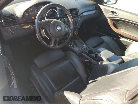 2004 BMW 3 Series 325Ci with VIN WBABW33454PL24496, listed as a Copart auction lot 42454825 with 83,935 mi miles and Salvage Title. Bid and sale history available at carsss.com. Image 8.