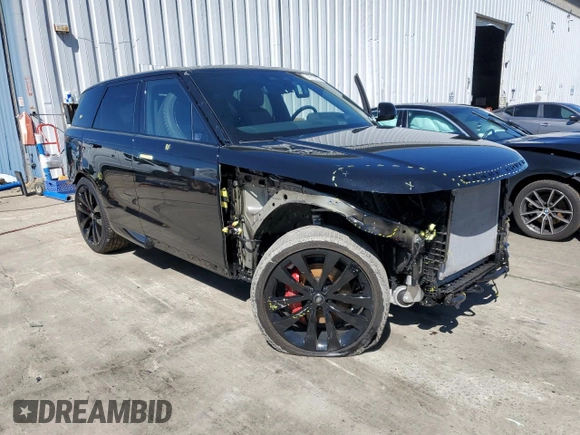 2024 Land Rover Range Rover Sport Dynamic SE with VIN SAL1L9FU0RA410534, listed as a Copart auction lot 49709885 with 14,614 mi miles and Salvage title. Bid and sale history available at DreamBid. Image 4.