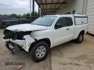 2022 Nissan Frontier S z VIN 1N6ED1CL7NN676149, wystawiony jako Copart lot #53841345 z przebiegiem 82 500 mil mil oraz Czysty tytuł • Clean title. Historia ofert i sprzedaży dostępna na DreamBid. Obrazek 1.