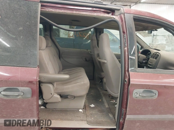 2003 Dodge Grand Caravan with VIN 2D4GP24333R188486, listed as a IAAI auction lot 41822158 with 185,044 mi miles and . Bid and sale history available at DreamBid. Image 8.