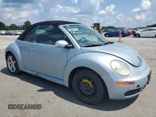 2009 Volkswagen Beetle S with VIN 3VWRG31Y09M406134, listed as a Copart auction lot 69293484 with 116,733 mi miles and Salvage title. Bid and sale history available at DreamBid. Image 4.