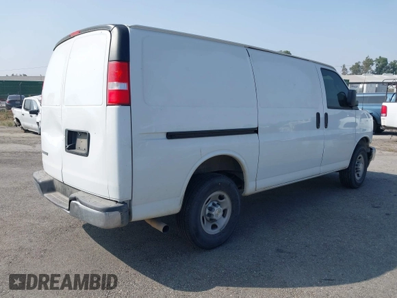 2024 Chevrolet Express Cargo with VIN 1GCWGAFP2R1279801, listed as a IAAI auction lot 42235836 with 11,611 mi miles and . Bid and sale history available at DreamBid. Image 4.