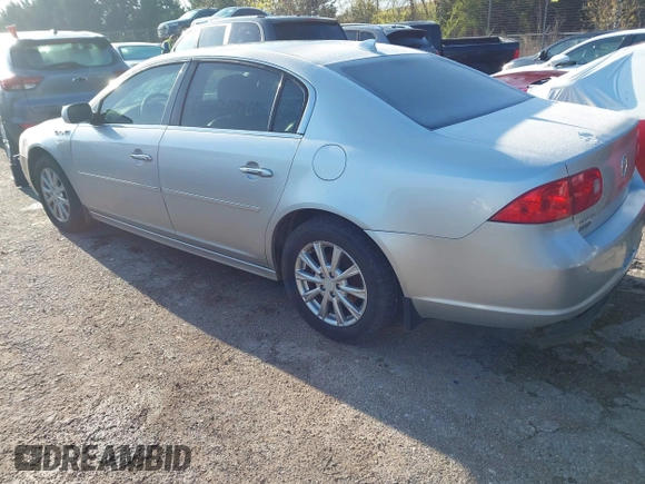 2011 Buick Lucerne CXL with VIN 1G4HC5EM6BU149605, listed as a IAAI auction lot 41951992 with 272,483 mi miles and . Bid and sale history available at carsss.com. Image 3.