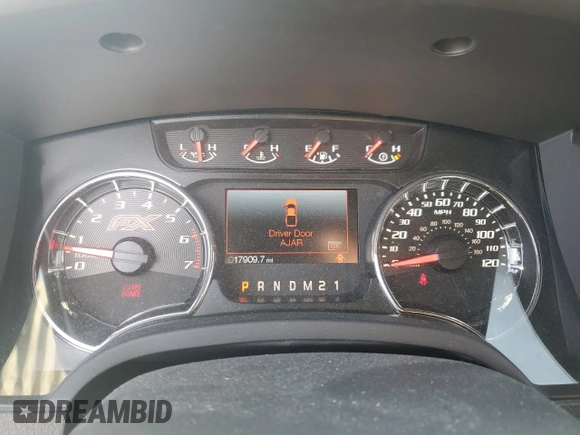 2014 Ford F-150 XL with VIN 1FTMF1CTXEFB06729, listed as a Copart auction lot 87945925 with 17,909 mi miles and Salvage title. Bid and sale history available at DreamBid. Image 9.
