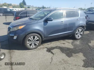 2013 Kia Sportage EX z VIN KNDPC3A23D7427757, wystawiony jako Copart lot #61588205 z przebiegiem 171 219 mil mil oraz Szkoda całkowita • Salvage title. Historia ofert i sprzedaży dostępna na DreamBid. Obrazek 1.