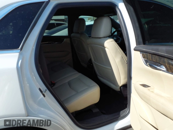 2017 Cadillac XT5 FWD с VIN 1GYKNARS5HZ108815, выставлен на аукционе IAAI как лот 42347988 с пробегом 195 556 миль миль и . История ставок и продаж доступна на DreamBid. Изображение 8.
