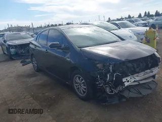 2020 Toyota Prius LE with VIN JTDKARFP7L3145683, listed as a IAAI auction lot 42004199 with 187,491 mi miles and . Bid and sale history available at DreamBid. Image 1.