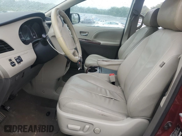 2013 Toyota Sienna XLE AAS with VIN 5TDYK3DCXDS383838, listed as a Copart auction lot 71302884 with 219,813 mi miles and Non Repairable. Bid and sale history available at carsss.com. Image 7.