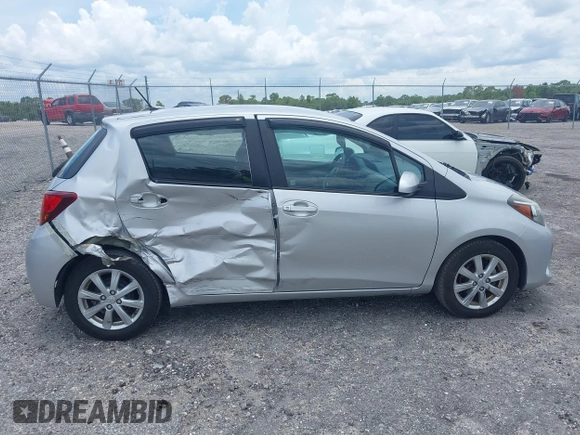 2015 Toyota Yaris L z VIN VNKKTUD30FA019329, wystawiony jako IAAI lot #42547504 z przebiegiem 54 848 mil mil oraz . Historia ofert i sprzedaży dostępna na DreamBid. Obrazek 13.