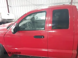 2006 Dodge Dakota SLT with VIN 1D7HE42K16S663994, listed as a IAAI auction lot 40458782 with 208,288 mi miles and . Bid and sale history available at carsss.com. Image 14.