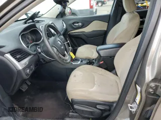 2017 Jeep Cherokee Altitude with VIN 1C4PJMAS7HW512463, listed as a Copart auction lot 45341865 with 90,178 mi miles and Salvage title. Bid and sale history available at DreamBid. Image 7.