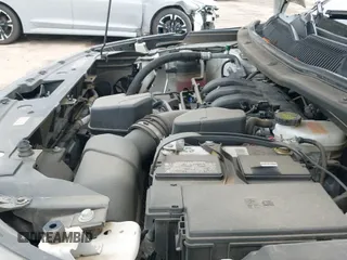 2018 Ford Explorer XLT z VIN 1FM5K7D86JGB55164, wystawiony jako IAAI lot #42970202 z przebiegiem 95 462 mil mil oraz . Historia ofert i sprzedaży dostępna na DreamBid. Obrazek 21.