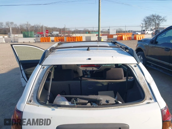 2004 Pontiac Vibe with VIN 5Y2SL62854Z422305, listed as a IAAI auction lot 41773944 with 37,376 mi miles. Bid and sale history available at carsss.com. Image 6.