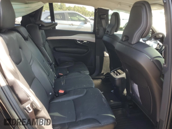 2023 Volvo XC90 Core with VIN YV4L12PV7P1927358, listed as a Copart auction lot 68731304 with 15,821 mi miles and Salvage Title. Bid and sale history available at carsss.com. Image 12.