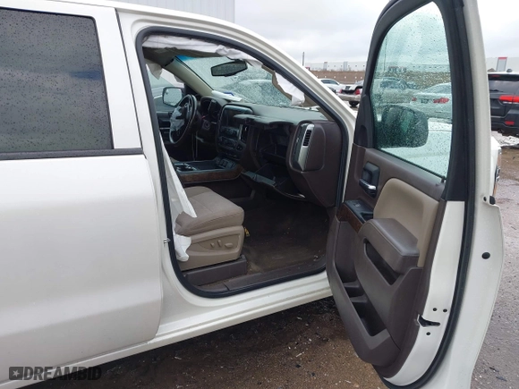 2014 Chevrolet Silverado 1500 LT with VIN 3GCUKREHXEG295304, listed as a IAAI auction lot 41453598 with 188,751 mi miles. Bid and sale history available at carsss.com. Image 5.