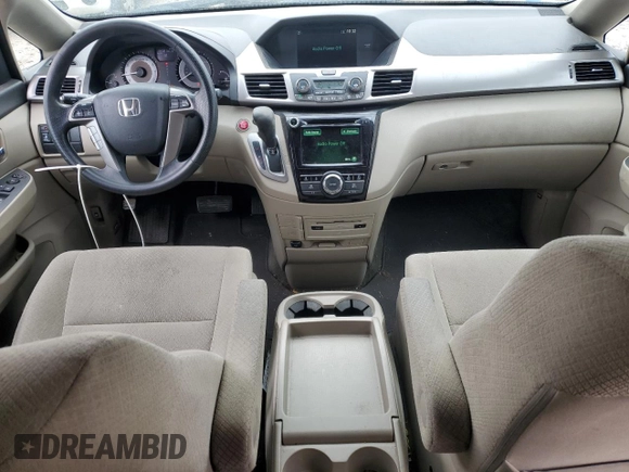 2016 Honda Odyssey SE with VIN 5FNRL5H39GB070652, listed as a Copart auction lot 46358775 with 135,921 mi miles and Salvage Title. Bid and sale history available at DreamBid. Image 8.