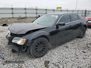 2011 Chrysler 300 with VIN 2C3CA4CG2BH572846, listed as a Copart auction lot 44073065 with 152,122 mi miles and Salvage Title. Bid and sale history available at carsss.com. Image 1.
