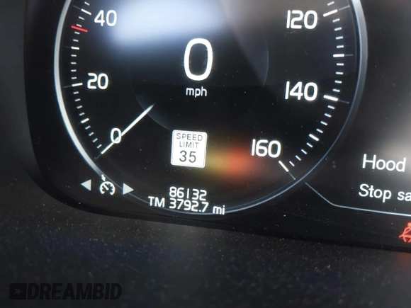 2019 Volvo XC60 Inscription with VIN LYV102RL5KB298774, listed as a IAAI auction lot 41910122 with 86,132 mi miles and . Bid and sale history available at DreamBid. Image 15.
