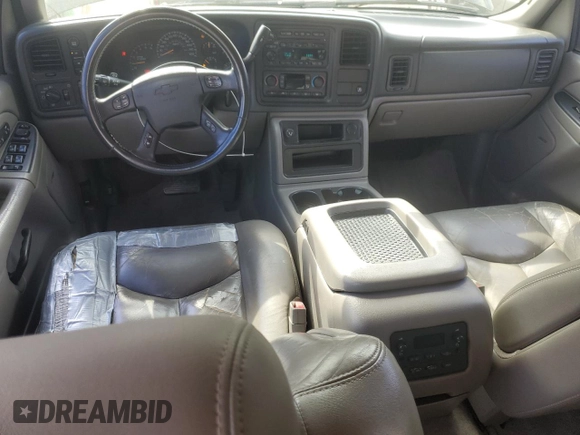 2005 Chevrolet Tahoe Z71 with VIN 1GNEK13T65R199268, listed as a Copart auction lot 76206884 with 302,824 mi miles and Clean Title. Bid and sale history available at carsss.com. Image 8.