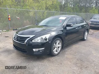 2015 Nissan Altima S with VIN 1N4AL3AP9FC582105, listed as a IAAI auction lot 41864014 with 138,477 mi miles and . Bid and sale history available at DreamBid. Image 18.
