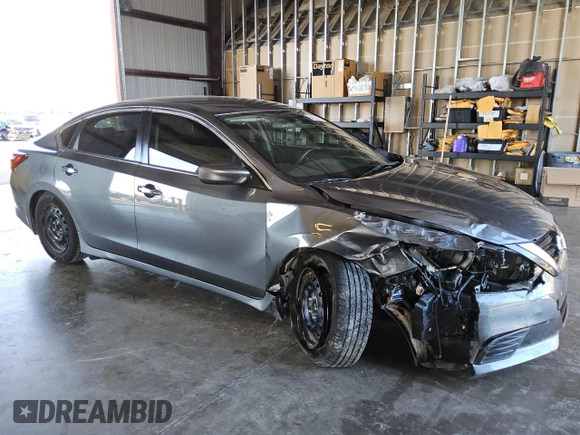 2018 Nissan Altima S with VIN 1N4AL3AP7JC479452, listed as a Copart auction lot 79840324 with 72,810 mi miles and Clean Title. Bid and sale history available at DreamBid. Image 4.