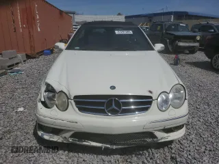 2008 Mercedes-Benz CLK 550 with VIN WDBTK72F18T092049, listed as a Copart auction lot 51291385 with 150,453 mi miles and Salvage Title. Bid and sale history available at DreamBid. Image 5.