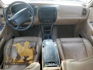 1998 Ford Explorer XL z VIN 1FMZU32EXWUA38970, wystawiony jako Copart lot #44991615 z przebiegiem 298 655 mil mil oraz Szkoda całkowita • Salvage title. Historia ofert i sprzedaży dostępna na DreamBid. Obrazek 8.