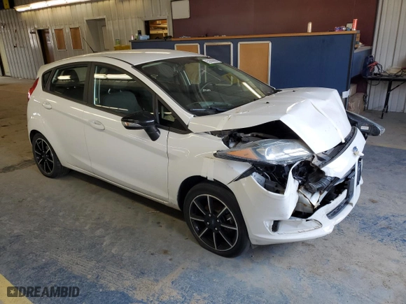 2019 Ford Fiesta SE with VIN 3FADP4EJ9KM124702, listed as a Copart auction lot 52696395 with 95,742 mi miles and Clean Title. Bid and sale history available at carsss.com. Image 4.