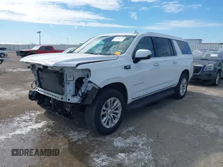 2021 GMC Yukon XL SLT with VIN 1GKS1GKD6MR100561, listed as a IAAI auction lot 41609215 with 37,429 mi miles and . Bid and sale history available at carsss.com. Image 17.